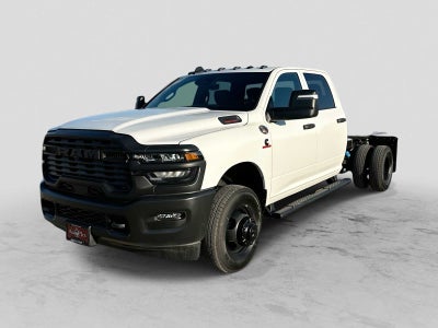 2027 RAM 3500 Chassis Cab RAM 3500 TRADESMAN CREW CAB CHASSIS 4X4 60' CA