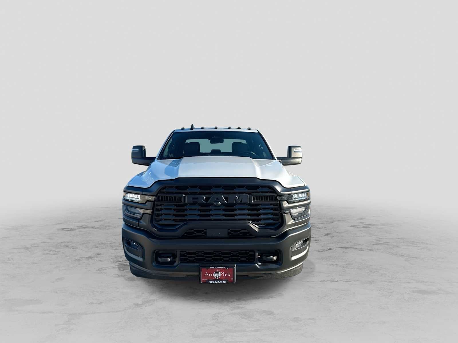 2027 RAM 3500 Chassis Cab RAM 3500 TRADESMAN CREW CAB CHASSIS 4X4 60' CA