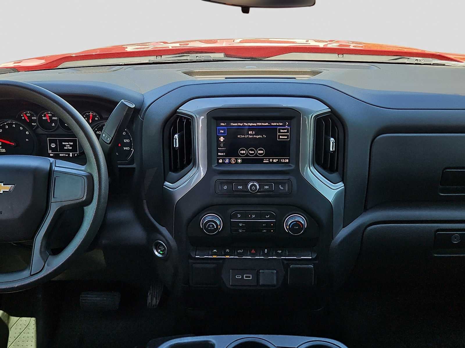 2022 Chevrolet Silverado 1500 2WD Crew Cab Short Bed Custom