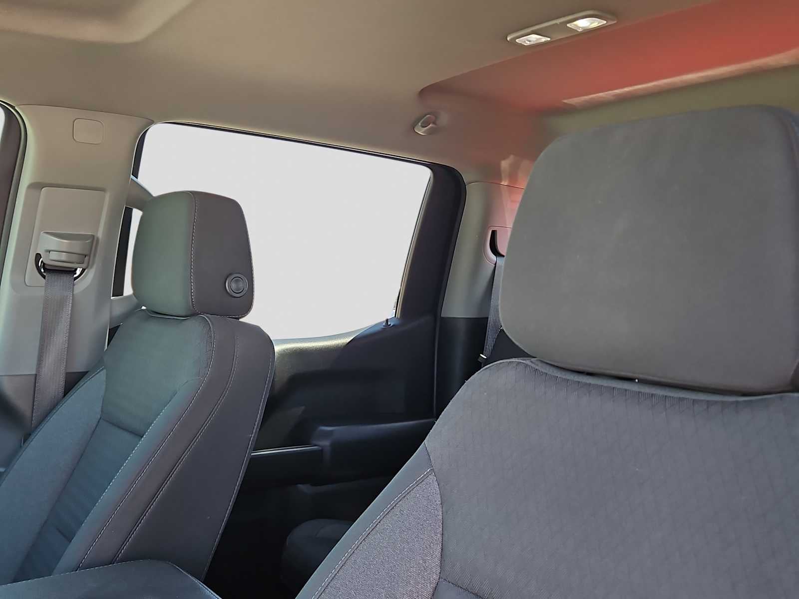 2022 Chevrolet Silverado 1500 2WD Crew Cab Short Bed Custom