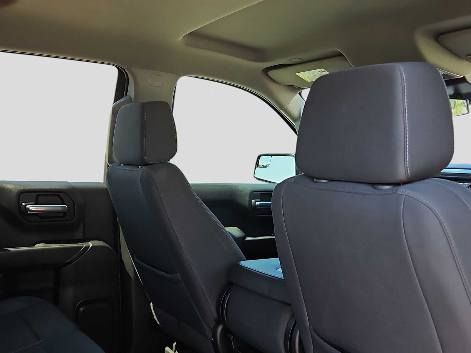 2022 Chevrolet Silverado 1500 2WD Crew Cab Short Bed Custom