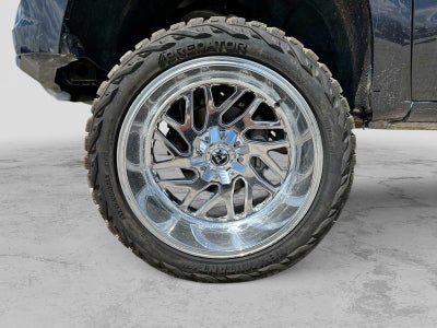 2023 Chevrolet Silverado 1500 2WD Crew Cab Short Bed Custom