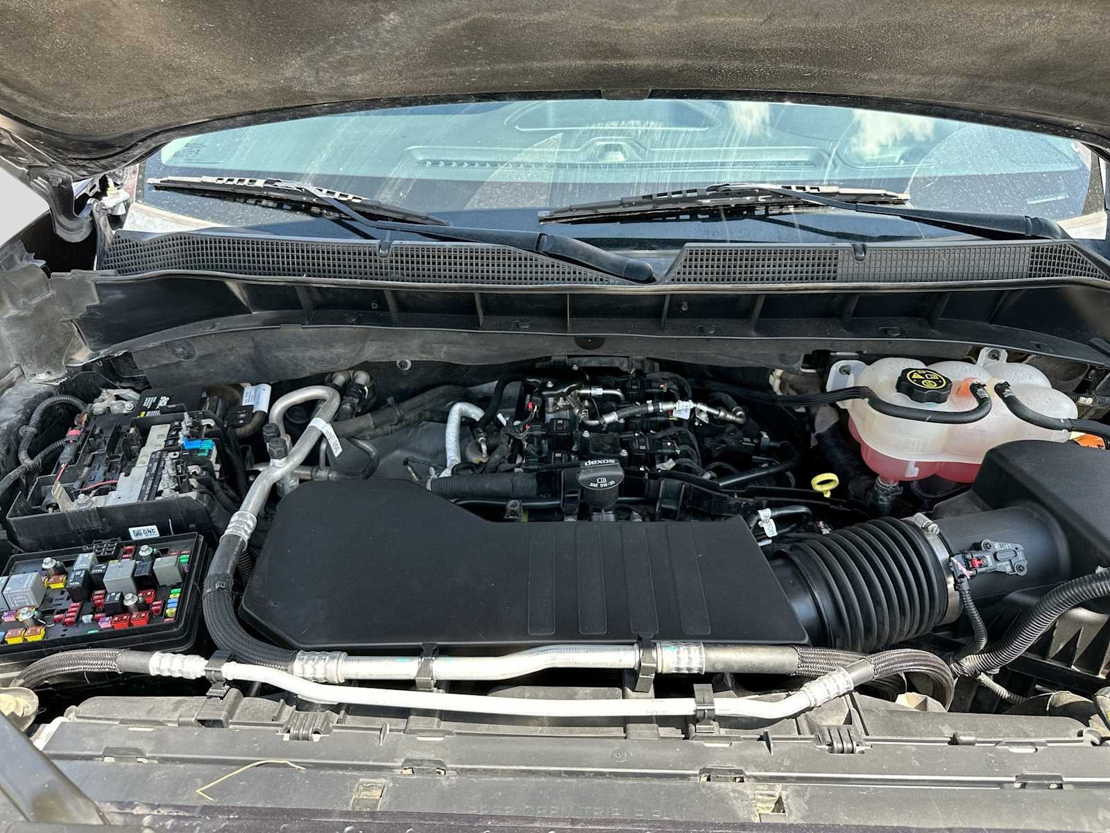 2023 Chevrolet Silverado 1500 2WD Crew Cab Short Bed Custom