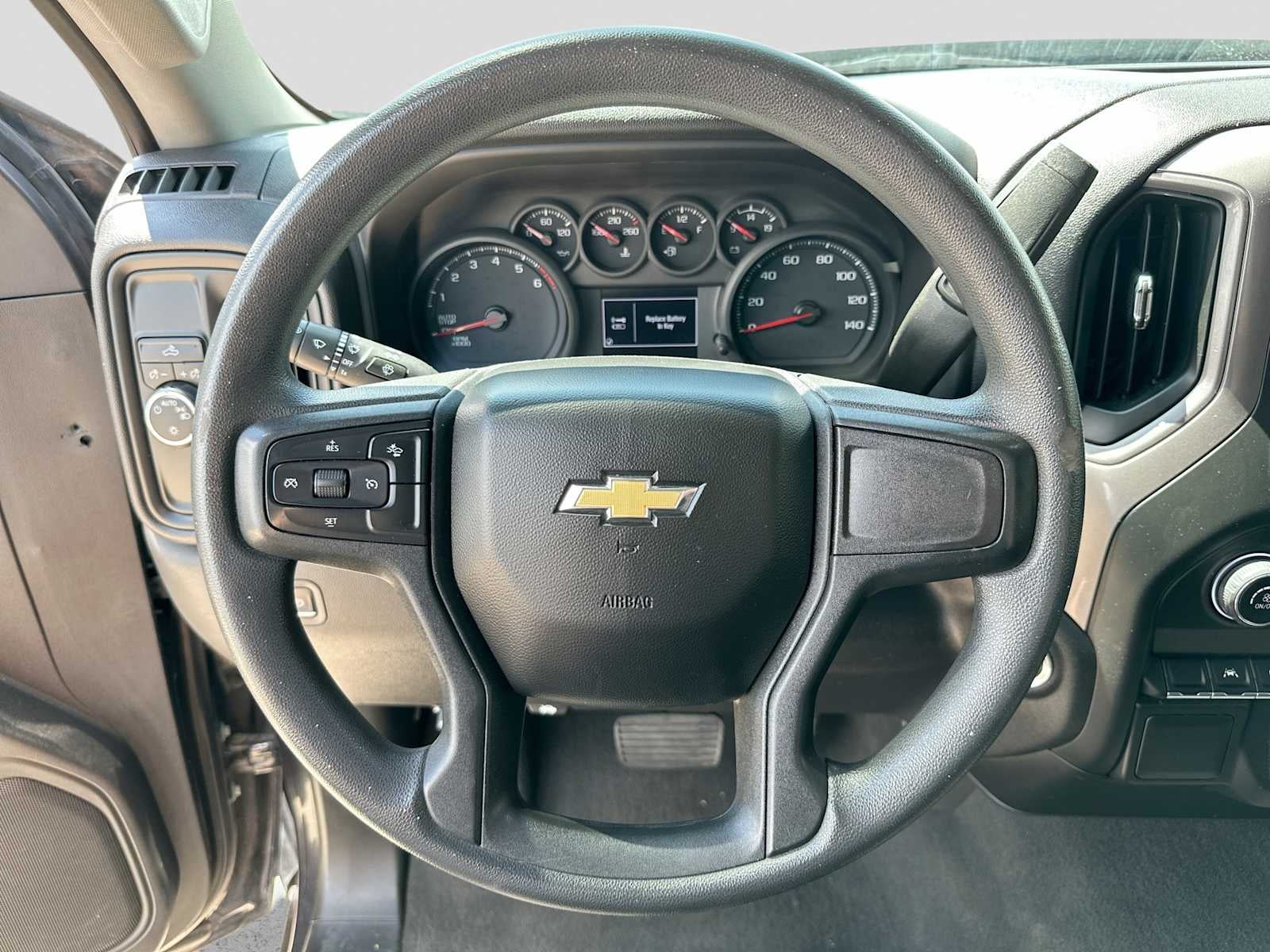 2023 Chevrolet Silverado 1500 2WD Crew Cab Short Bed Custom