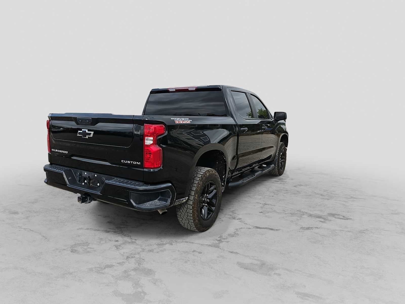 2024 Chevrolet Silverado 1500 4WD Crew Cab Short Bed Custom Trail Boss