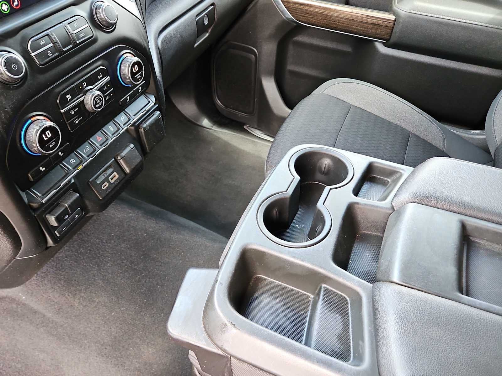 2020 Chevrolet Silverado 1500 2WD Crew Cab Short Bed LT