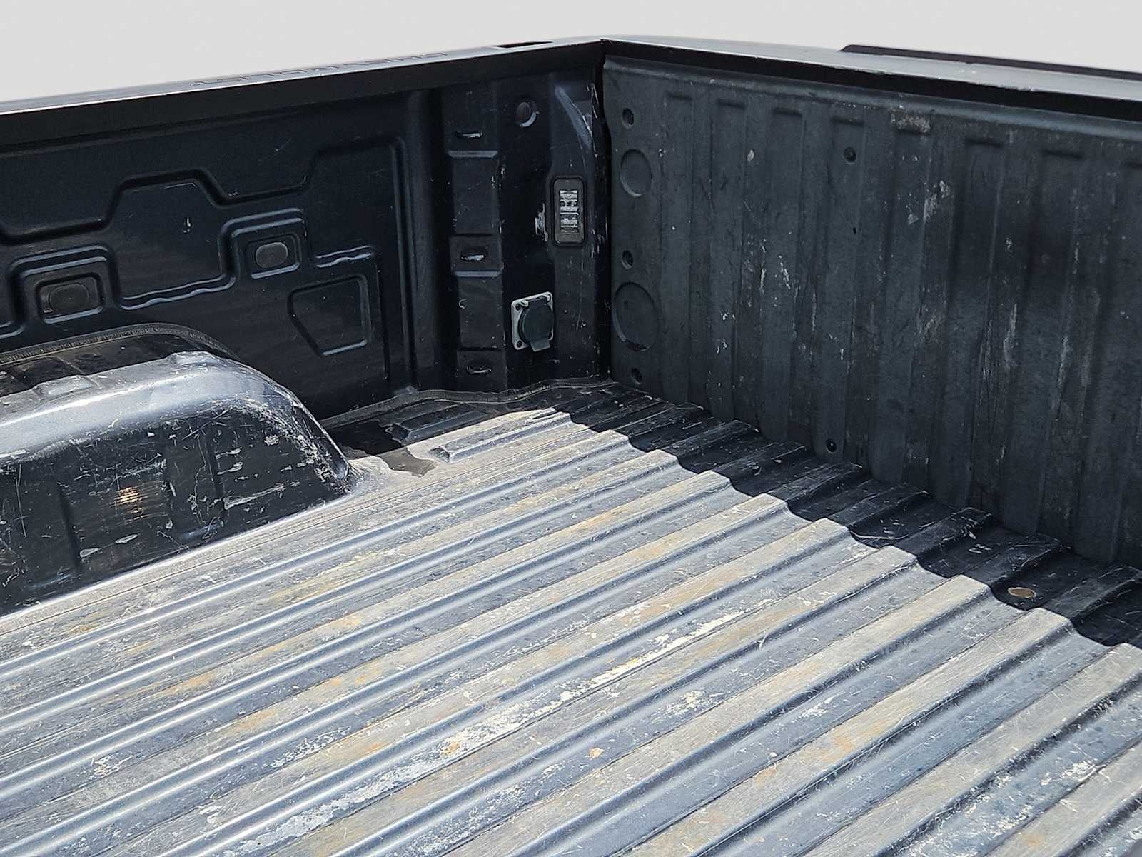 2020 Chevrolet Silverado 1500 2WD Crew Cab Short Bed LT