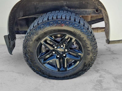 2024 Chevrolet Silverado 1500 4WD Crew Cab Short Bed LT Trail Boss