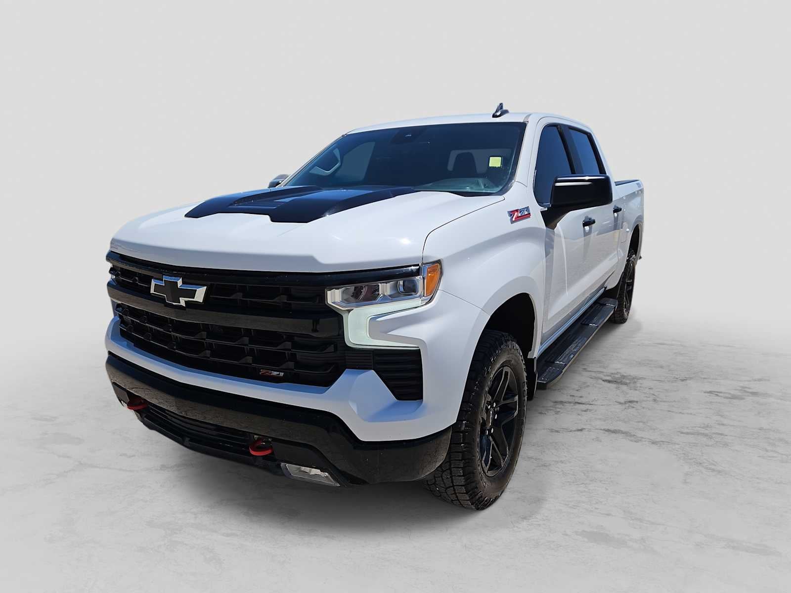 2024 Chevrolet Silverado 1500 LT Trail Boss 4X4 Crew Cab Short Box's photo