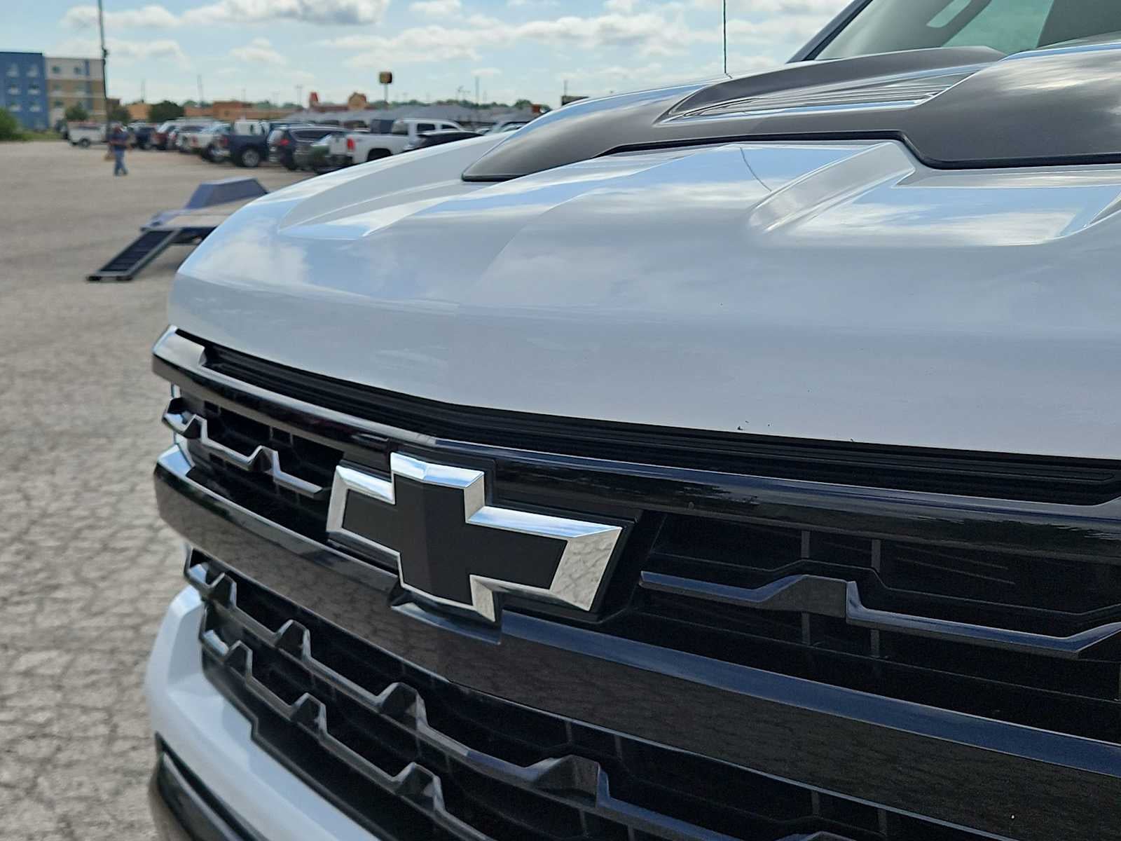 2024 Chevrolet Silverado 1500 4WD Crew Cab Short Bed LT Trail Boss