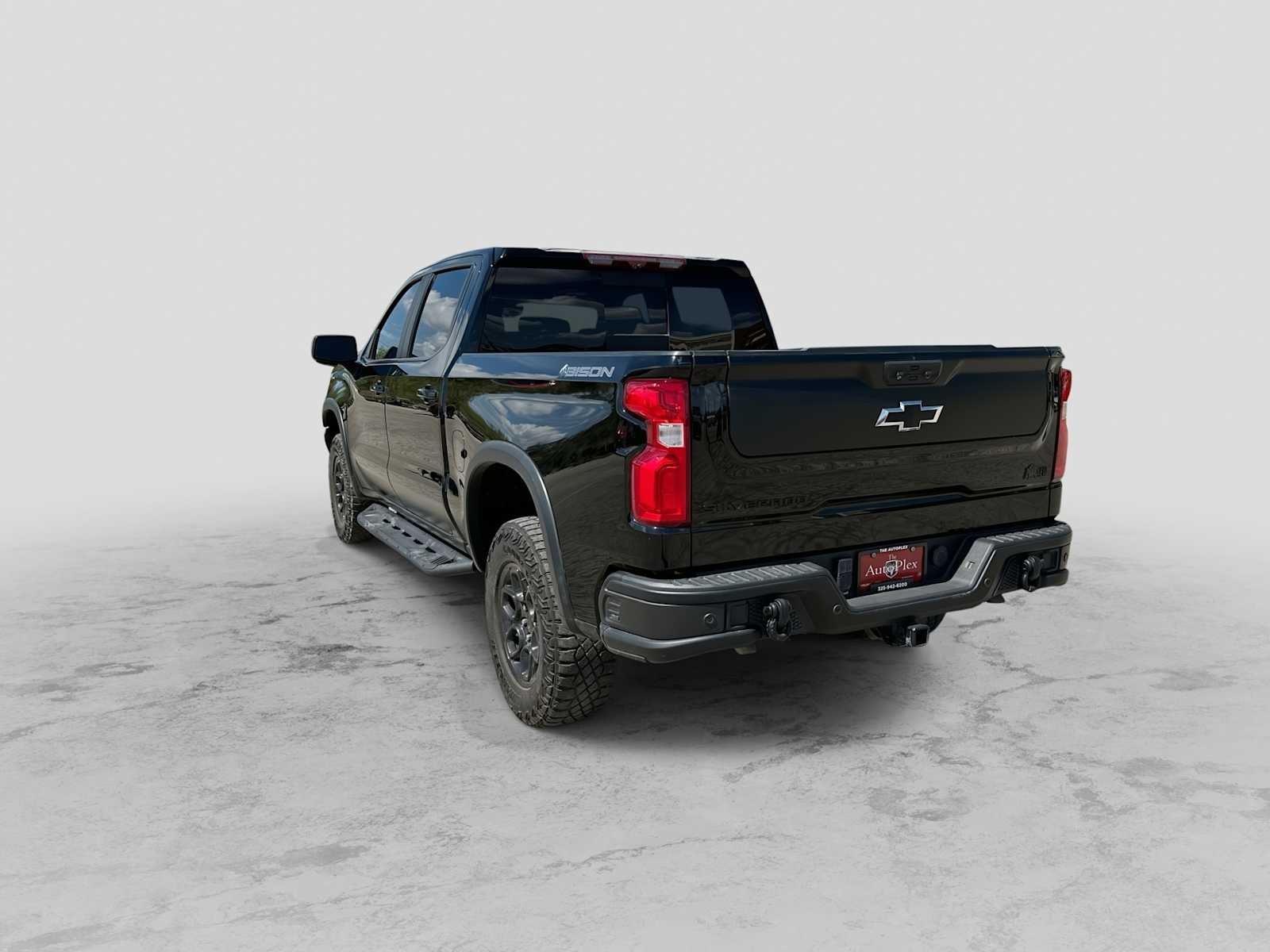 2023 Chevrolet Silverado 1500 4WD Crew Cab Short Bed ZR2