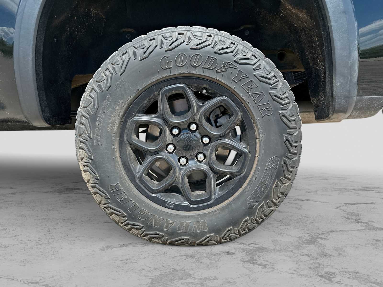 2023 Chevrolet Silverado 1500 4WD Crew Cab Short Bed ZR2