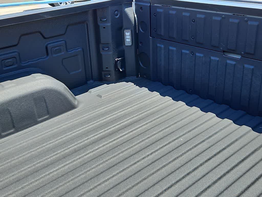 2026 Chevrolet Silverado 1500 4WD Crew Cab Short Bed ZR2