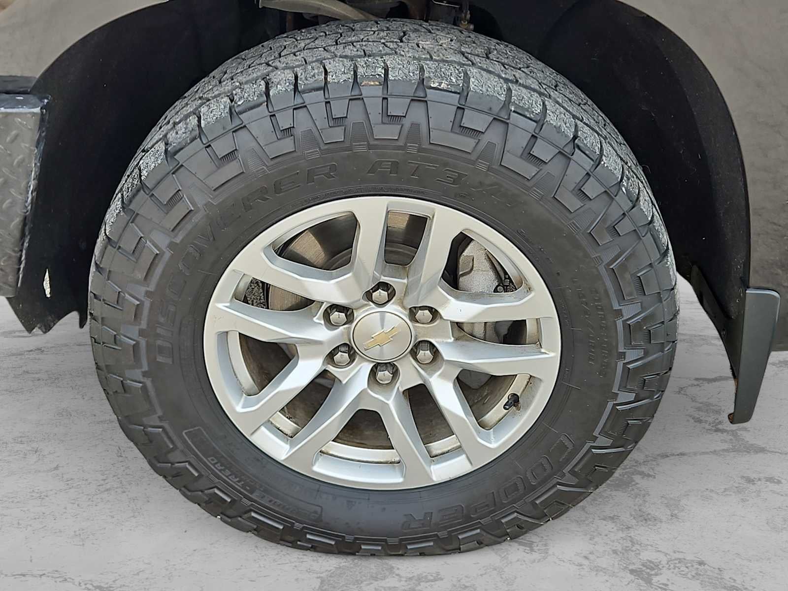 2021 Chevrolet Silverado 1500 4WD Crew Cab Short Bed LT