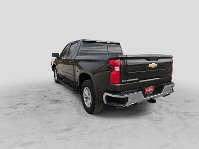 2021 Chevrolet Silverado 1500 4WD Crew Cab Short Bed LT