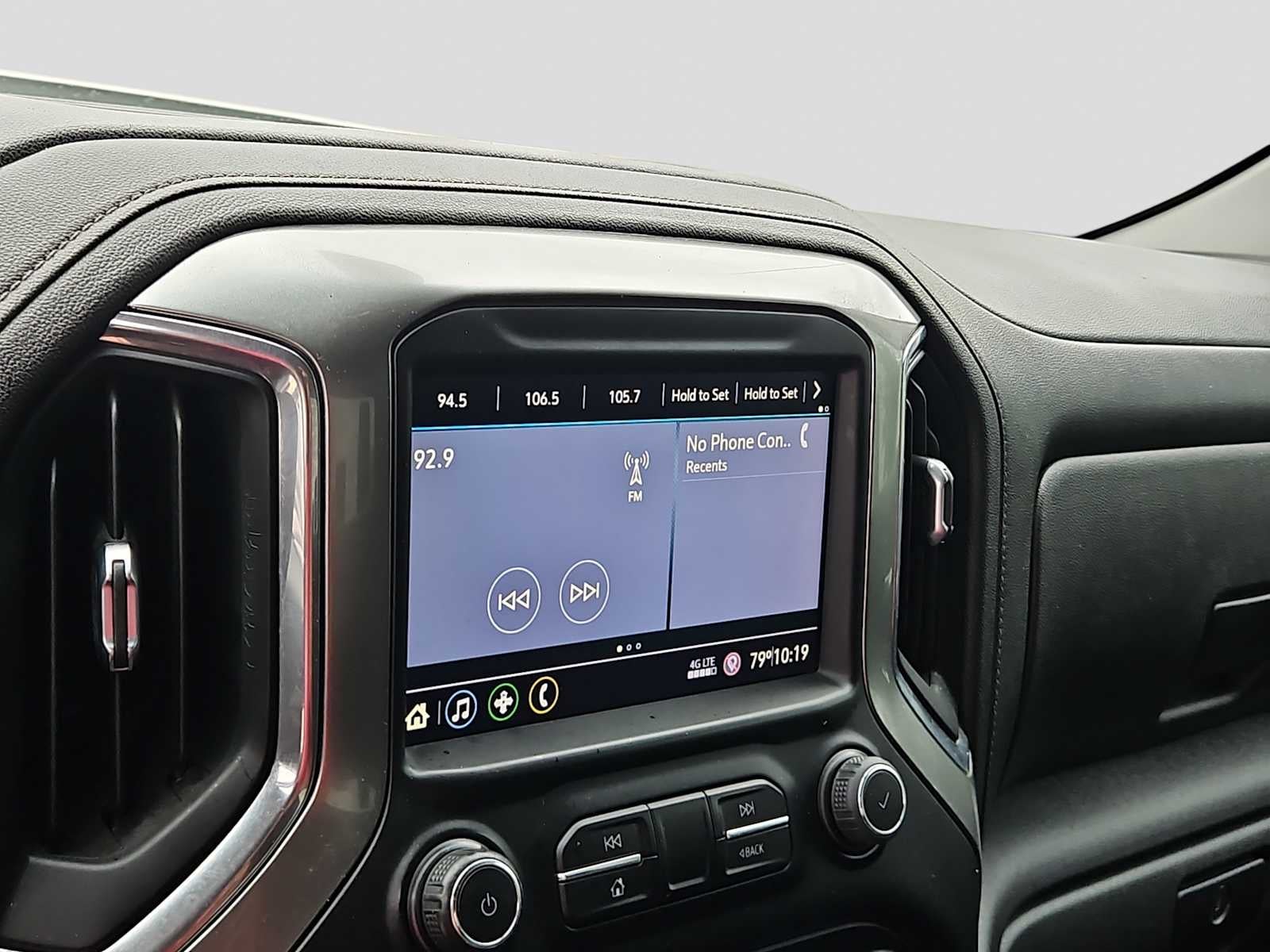 2021 Chevrolet Silverado 1500 4WD Crew Cab Short Bed RST