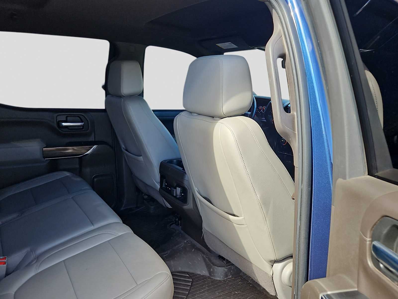 2020 Chevrolet Silverado 1500 4WD Crew Cab Short Bed RST