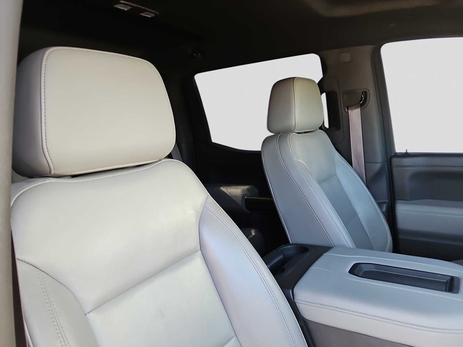 2020 Chevrolet Silverado 1500 4WD Crew Cab Short Bed RST