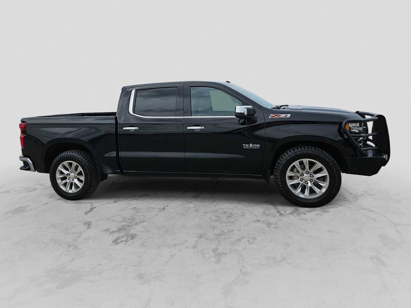 2022 Chevrolet Silverado 1500 LTD 4WD Crew Cab Short Bed LTZ