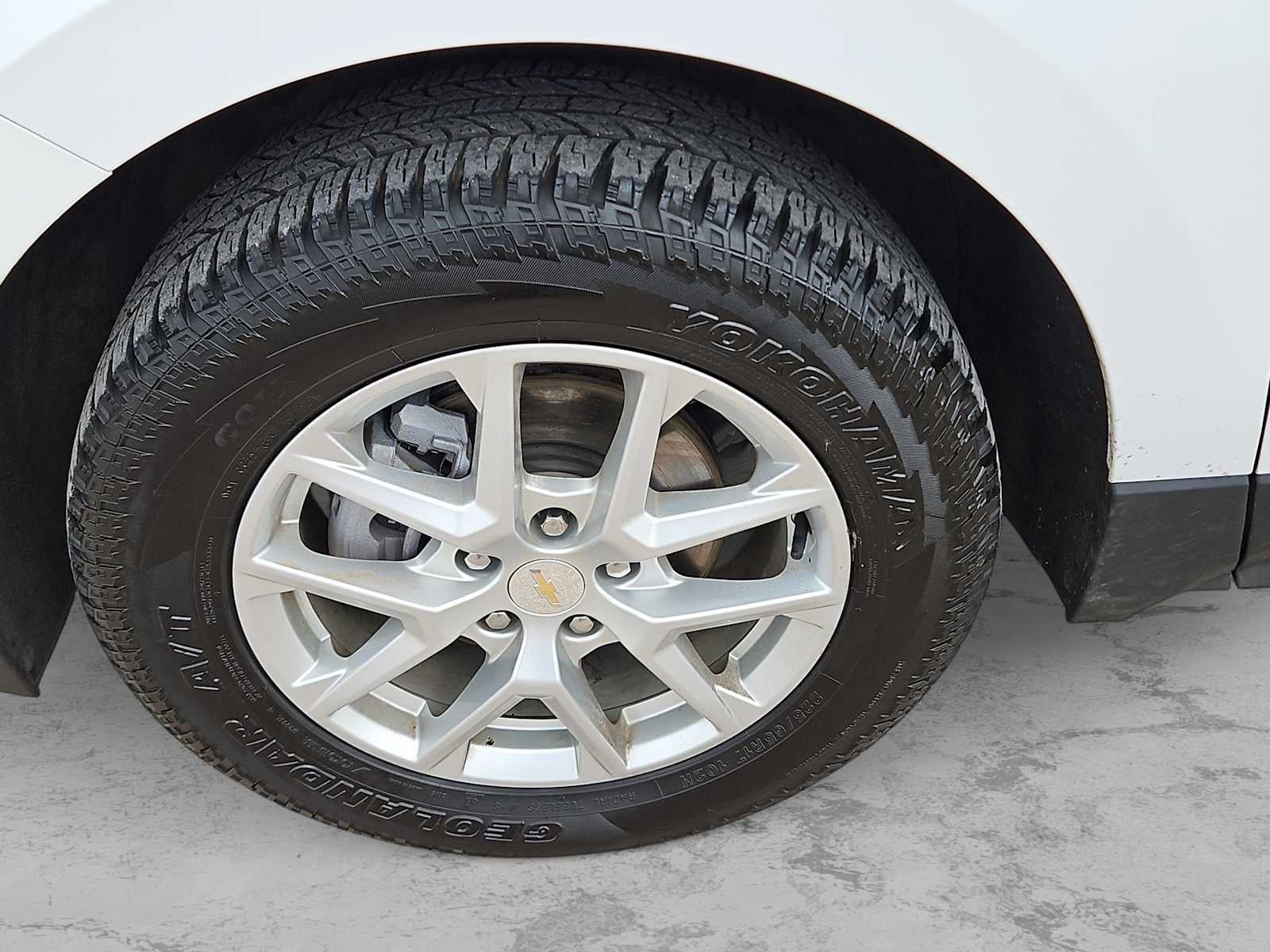 2023 Chevrolet Equinox AWD LS