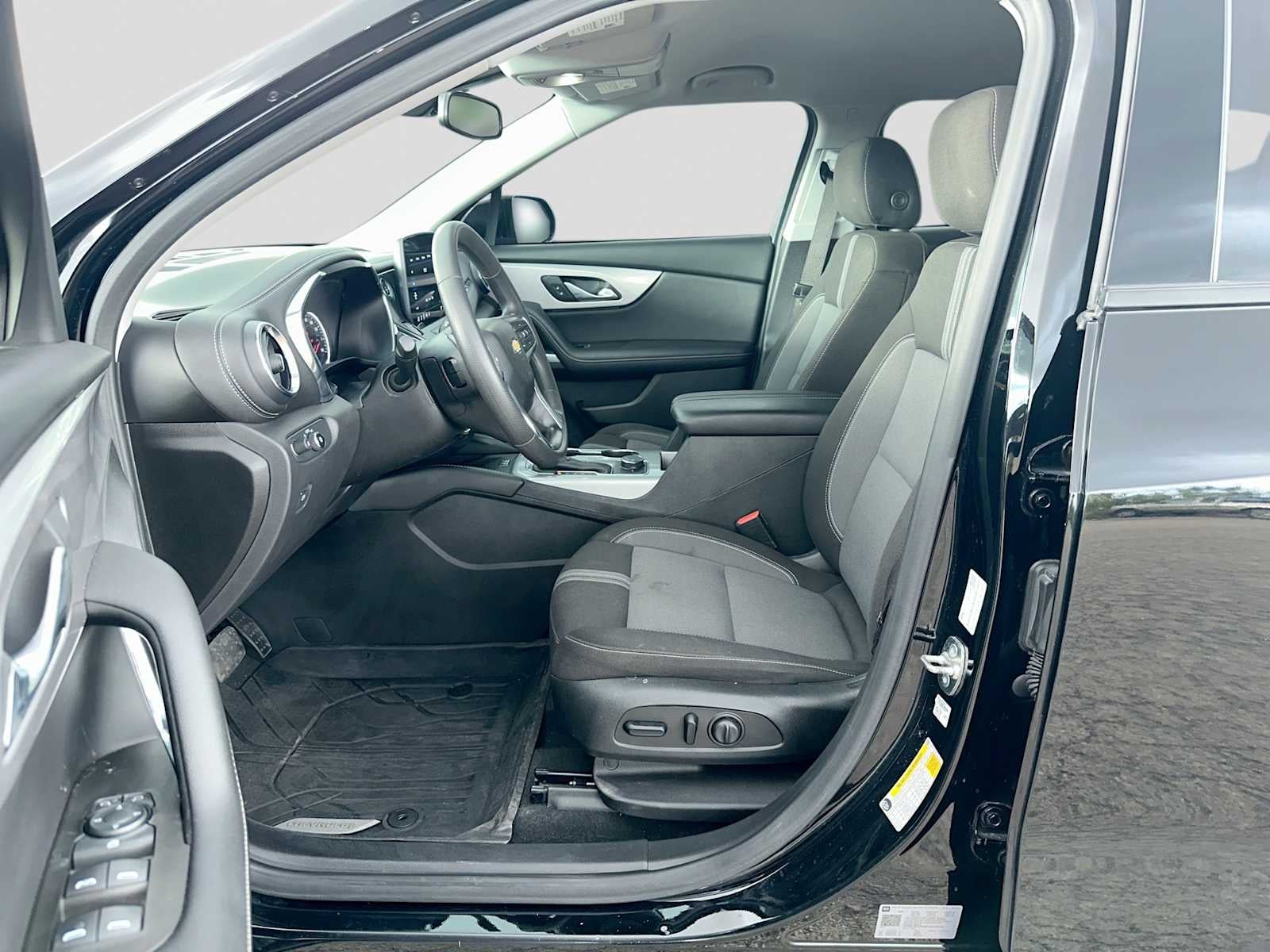 2023 Chevrolet Blazer FWD 2LT