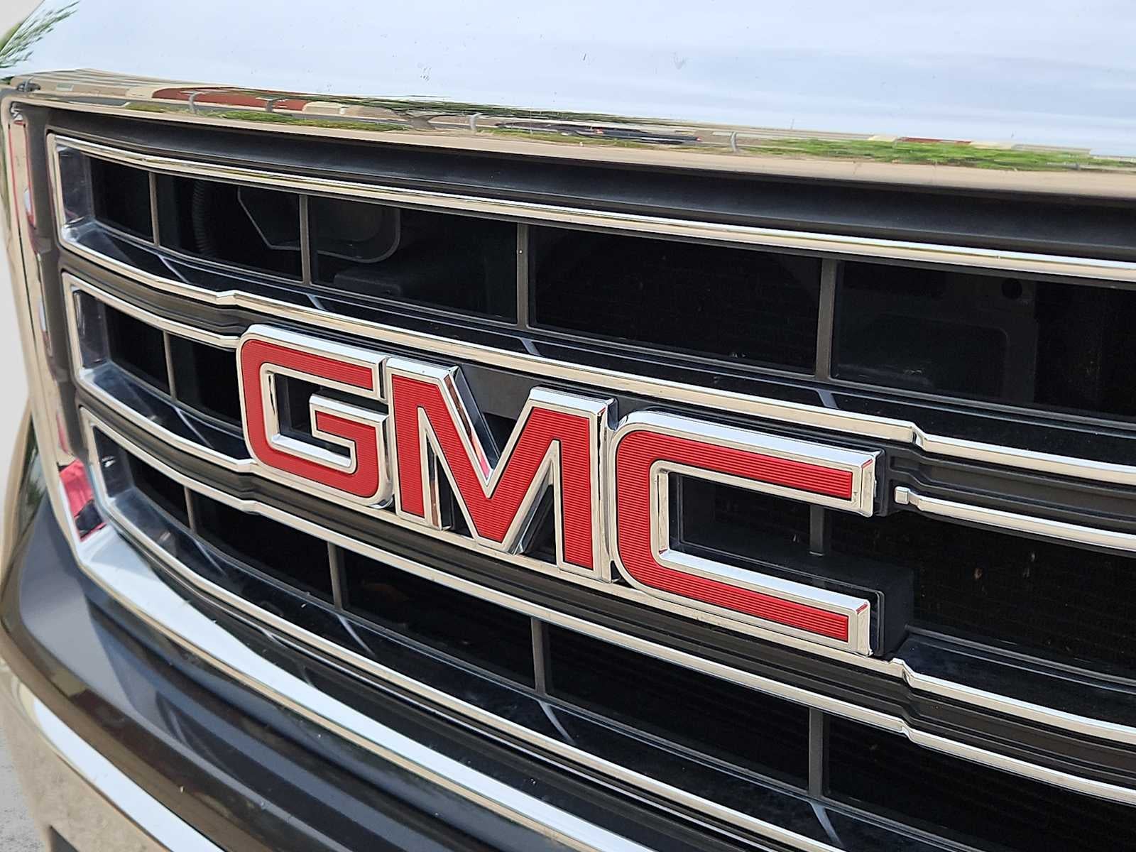 2015 GMC Sierra 1500 2WD Crew Cab 143.5 SLE