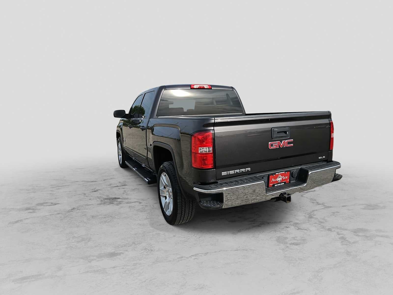 2015 GMC Sierra 1500 2WD Crew Cab 143.5 SLE