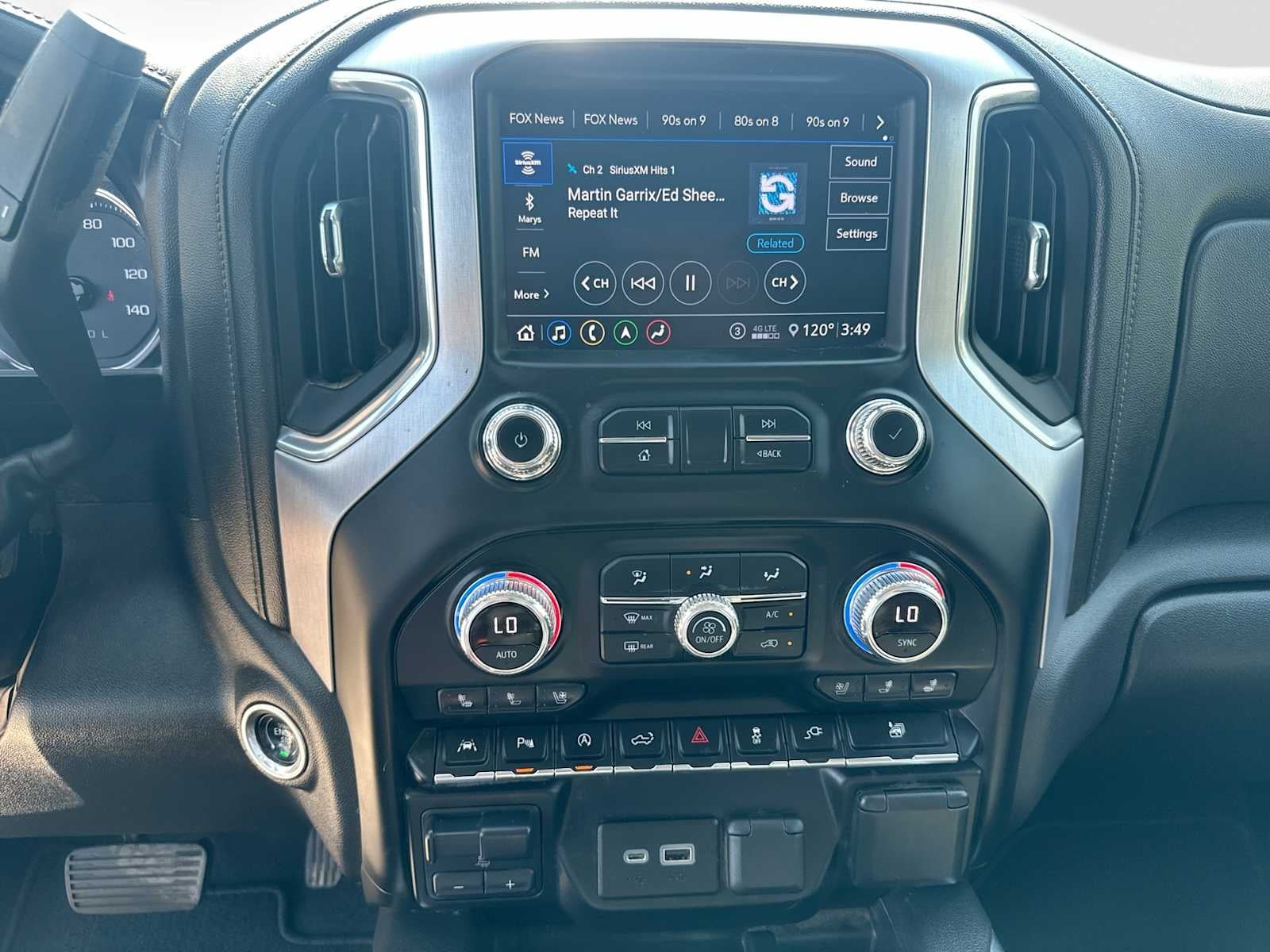 2020 GMC Sierra 1500 2WD Crew Cab Short Box SLT