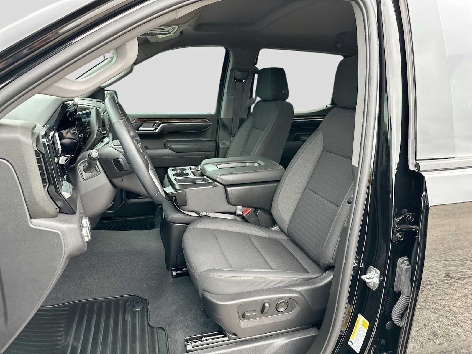 2026 GMC Sierra 1500 Crew Cab, Short Bed, Elevation, RWD