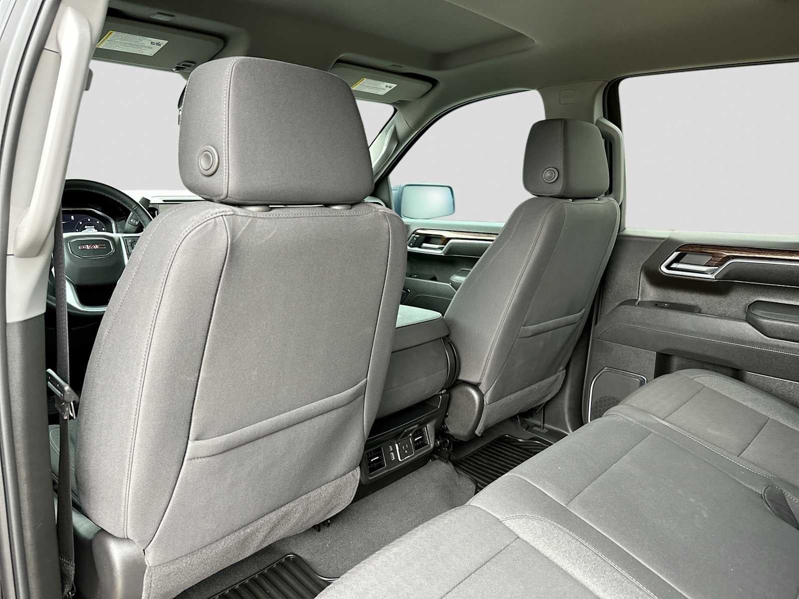 2026 GMC Sierra 1500 Crew Cab, Short Bed, Elevation, RWD