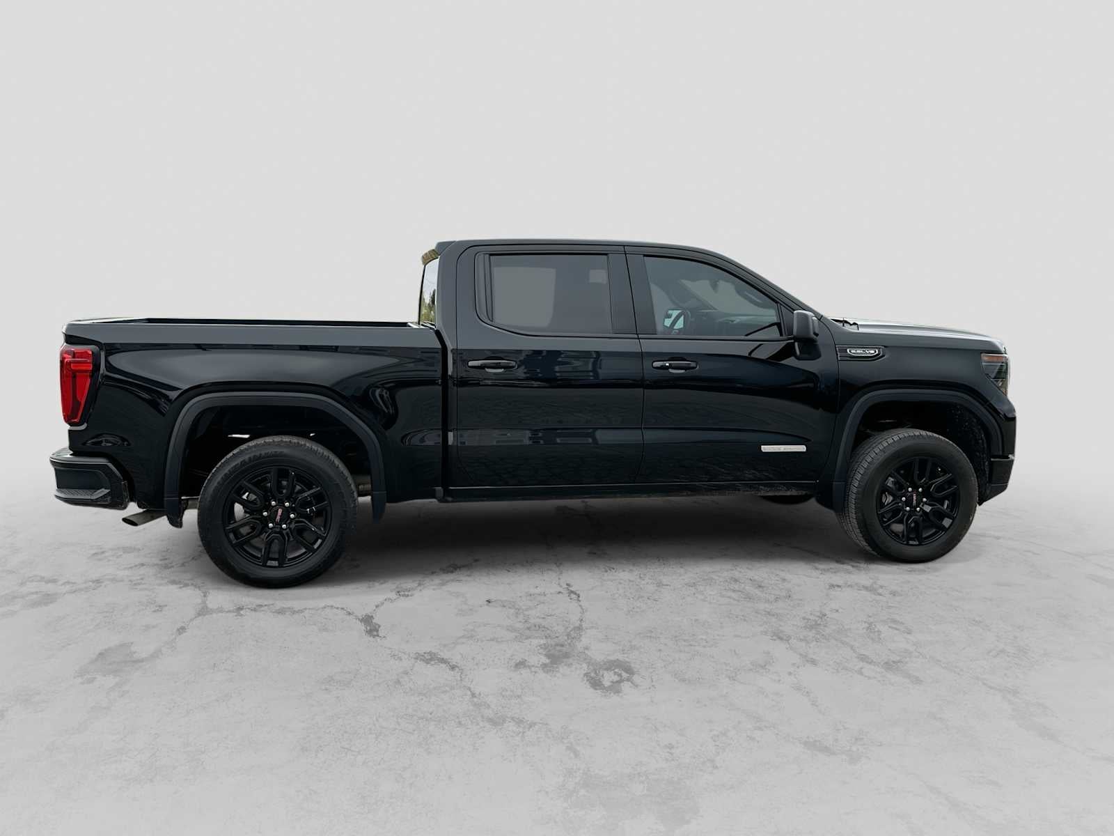 2026 GMC Sierra 1500 Crew Cab, Short Bed, Elevation, RWD