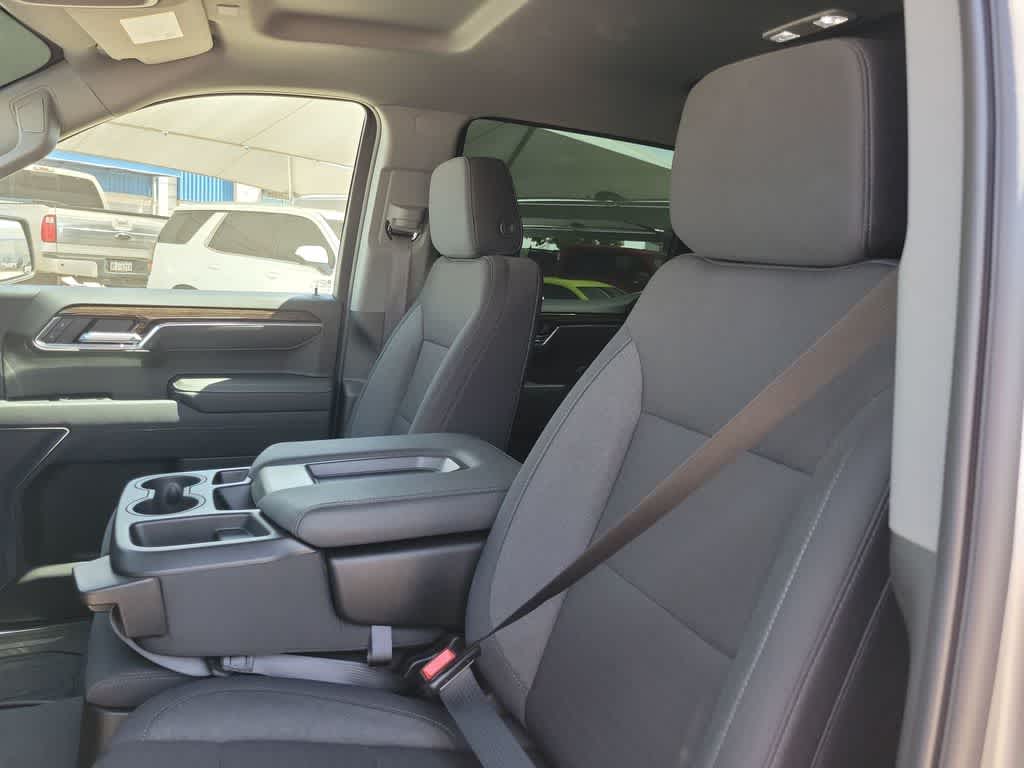 2026 GMC Sierra 1500 4WD Crew Cab 147 Elevation w/3VL