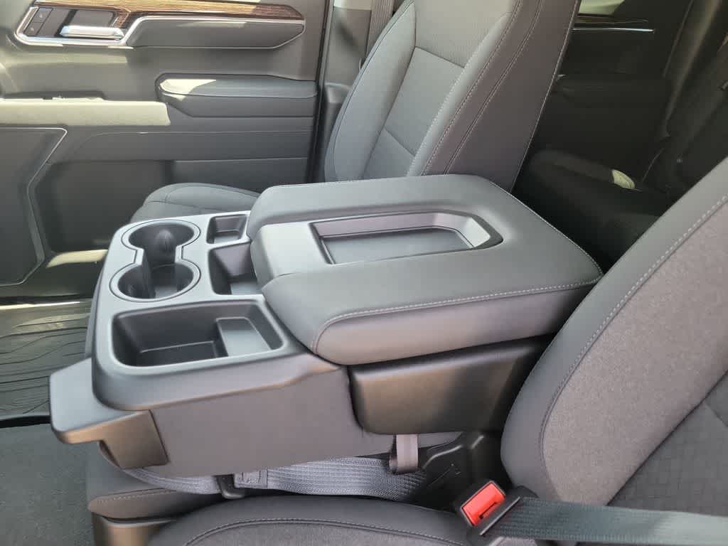 2026 GMC Sierra 1500 4WD Crew Cab 147 Elevation w/3VL