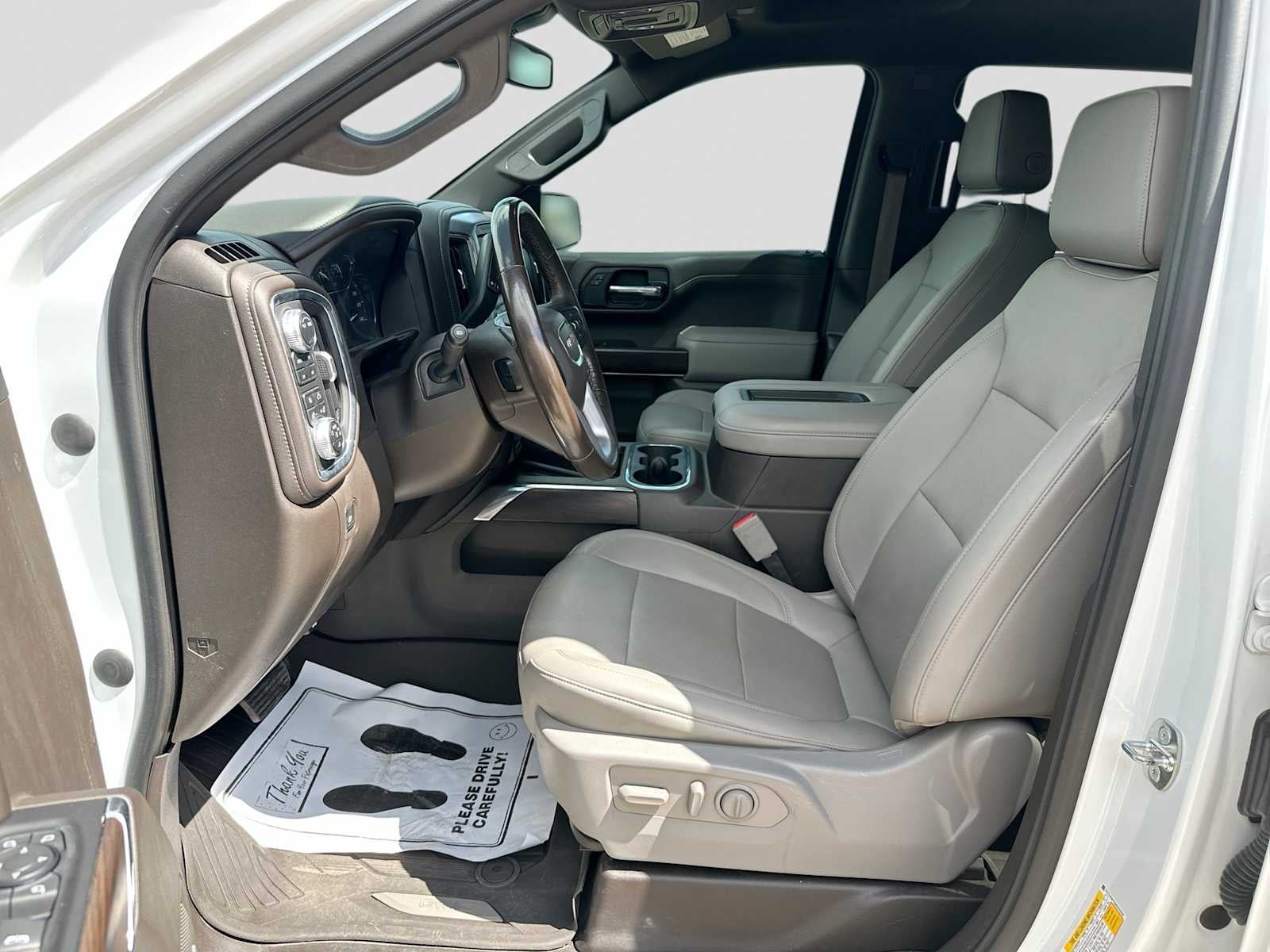 2021 GMC Sierra 1500 4WD Crew Cab Short Box SLT