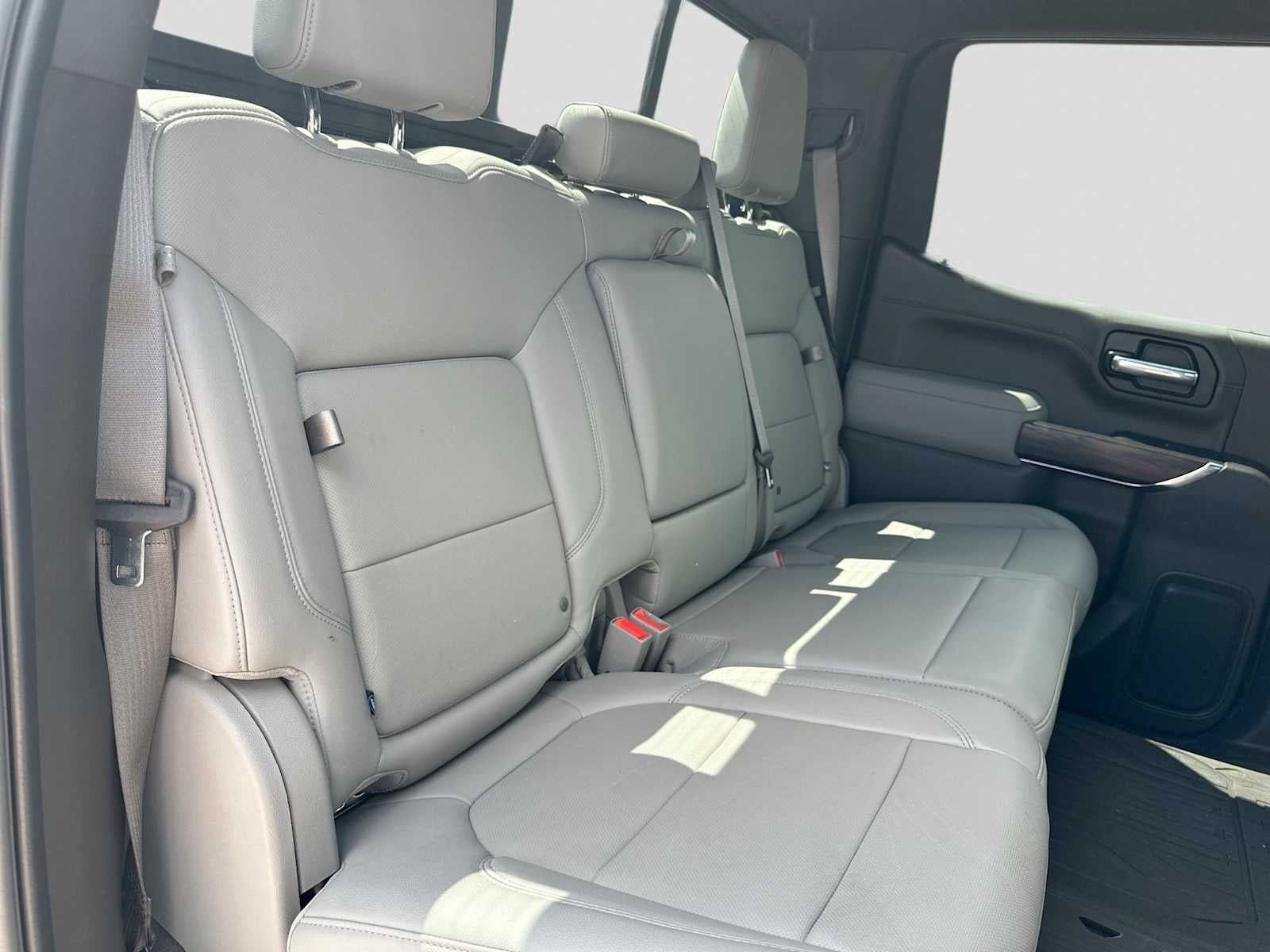 2021 GMC Sierra 1500 4WD Crew Cab Short Box SLT