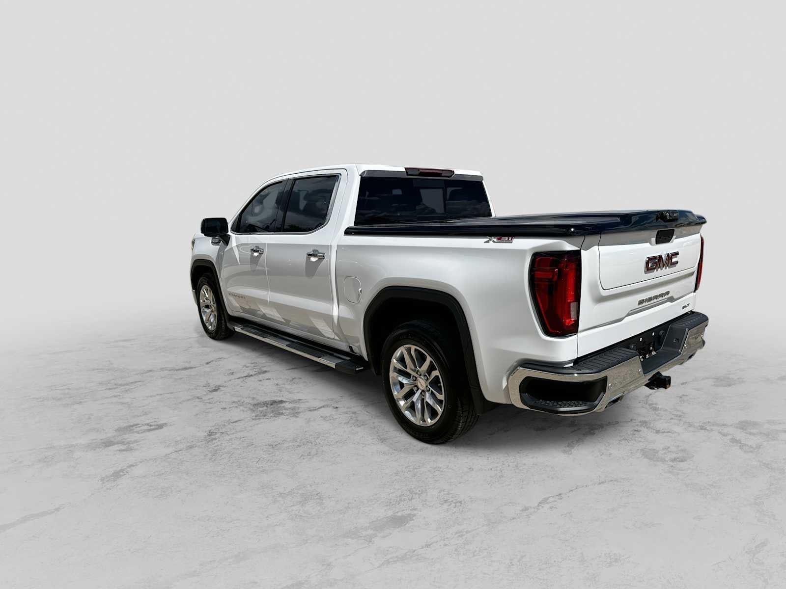 2021 GMC Sierra 1500 4WD Crew Cab Short Box SLT