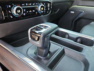 2023 GMC Sierra 1500 4WD Crew Cab Short Box SLT