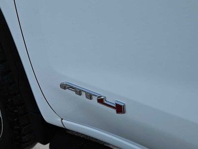 2022 GMC Sierra 1500 4WD Crew Cab Short Box AT4