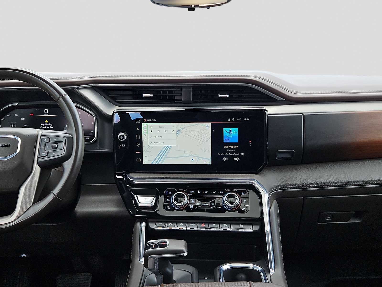 2024 GMC Sierra 1500 4WD Crew Cab Short Box Denali