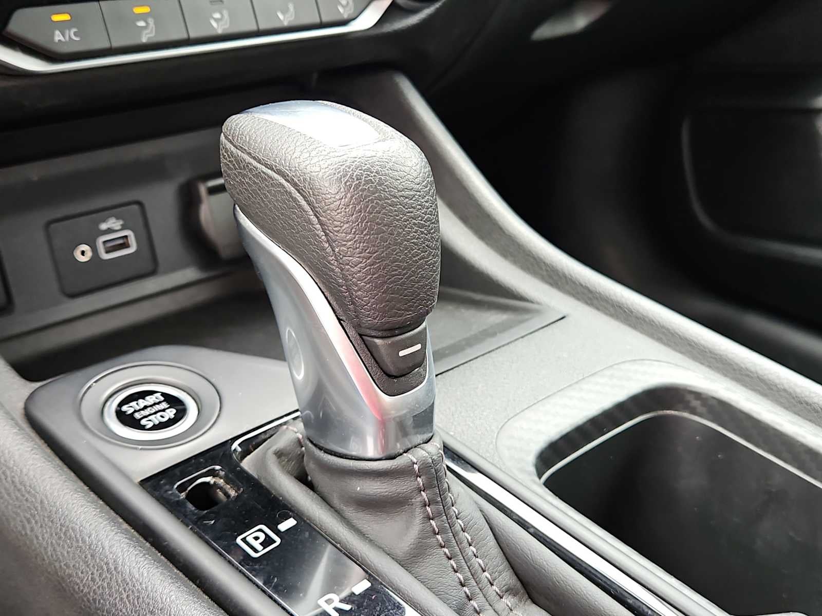 2024 Nissan Sentra S Xtronic CVT