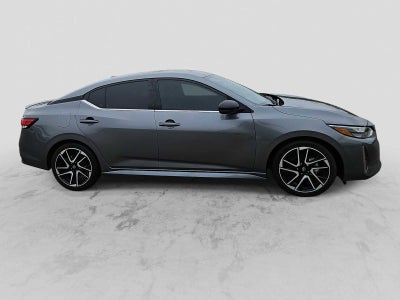2024 Nissan Sentra SR Xtronic CVT