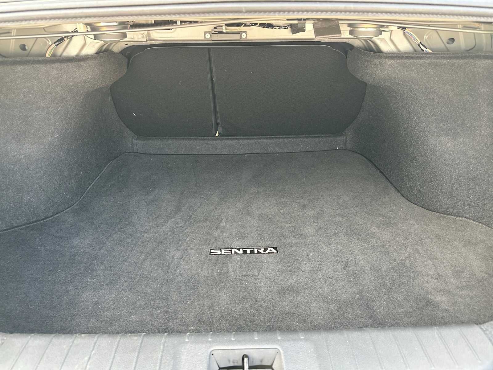 2024 Nissan Sentra SR Xtronic CVT