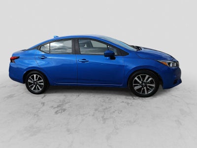 2021 Nissan Versa SV Xtronic CVT