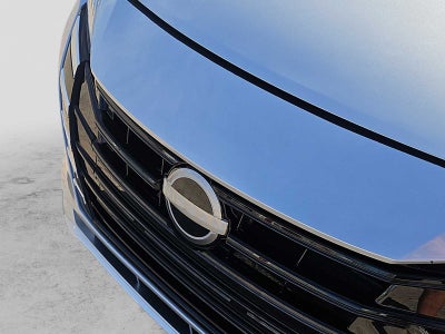 2024 Nissan Versa 1.6 SV