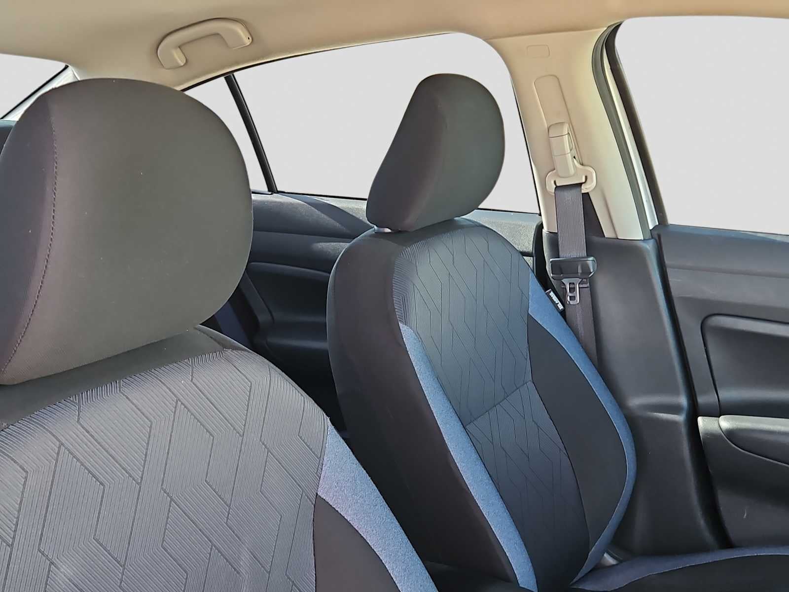 2024 Nissan Versa 1.6 SV