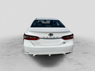 2022 Toyota Camry SE Auto