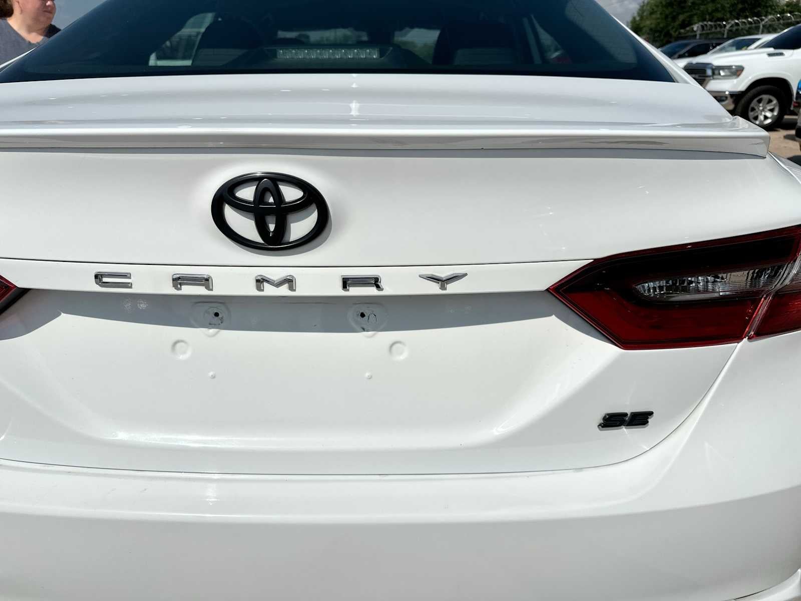 2022 Toyota Camry SE Auto