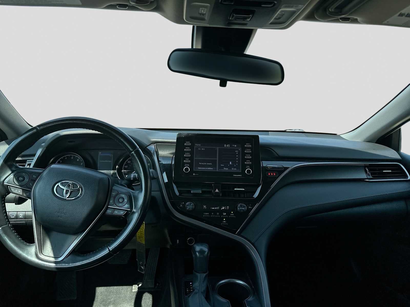 2022 Toyota Camry SE Auto