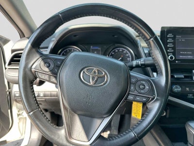 2022 Toyota Camry SE Auto
