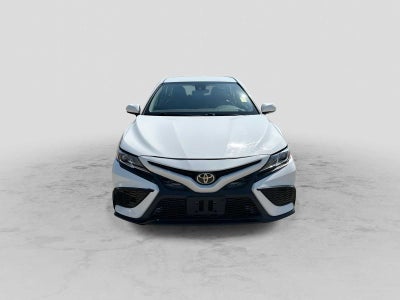 2022 Toyota Camry SE Auto